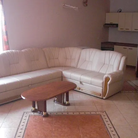 Apartment Mirjana