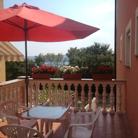Mirjana Apartment *