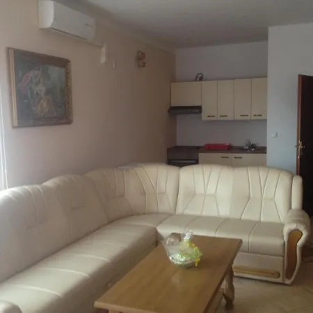 Mirjana Apartment Dramalj