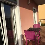Mirjana Apartamento *
