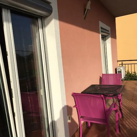 Mirjana Apartament *