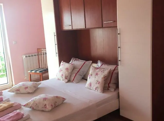 Appartement Mirjana *